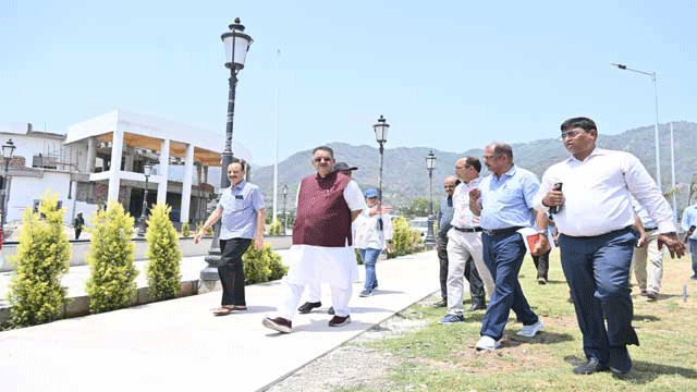 PIC354 Soldier Welfare Minister Ganesh Joshi