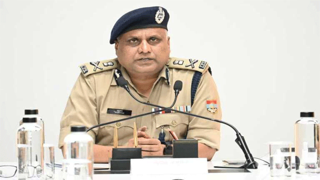कावड़ यात्रा को लेकर उत्तराखंड पुलिस ने तैयारी की तेज, कावड़ यात्रा को लेकर उत्तराखंड पुलिस ने तैयारी की तेज, ADG Lo ने दिए ये निर्देश